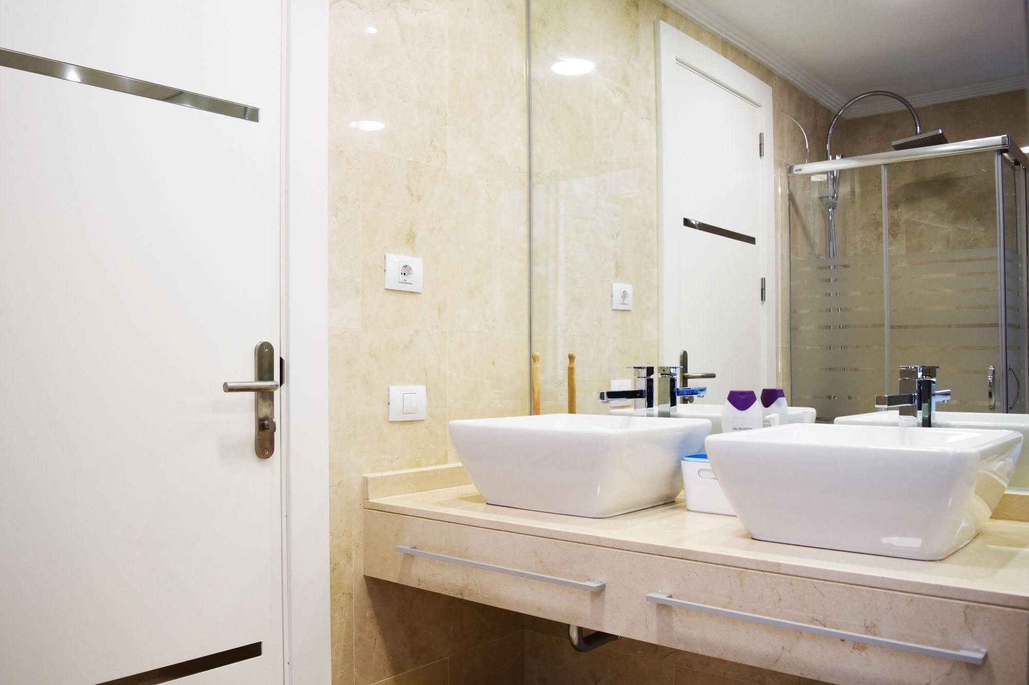 La Volpe Rossa B&B Лас-Пальмас-де-Гран-Канария Экстерьер фото